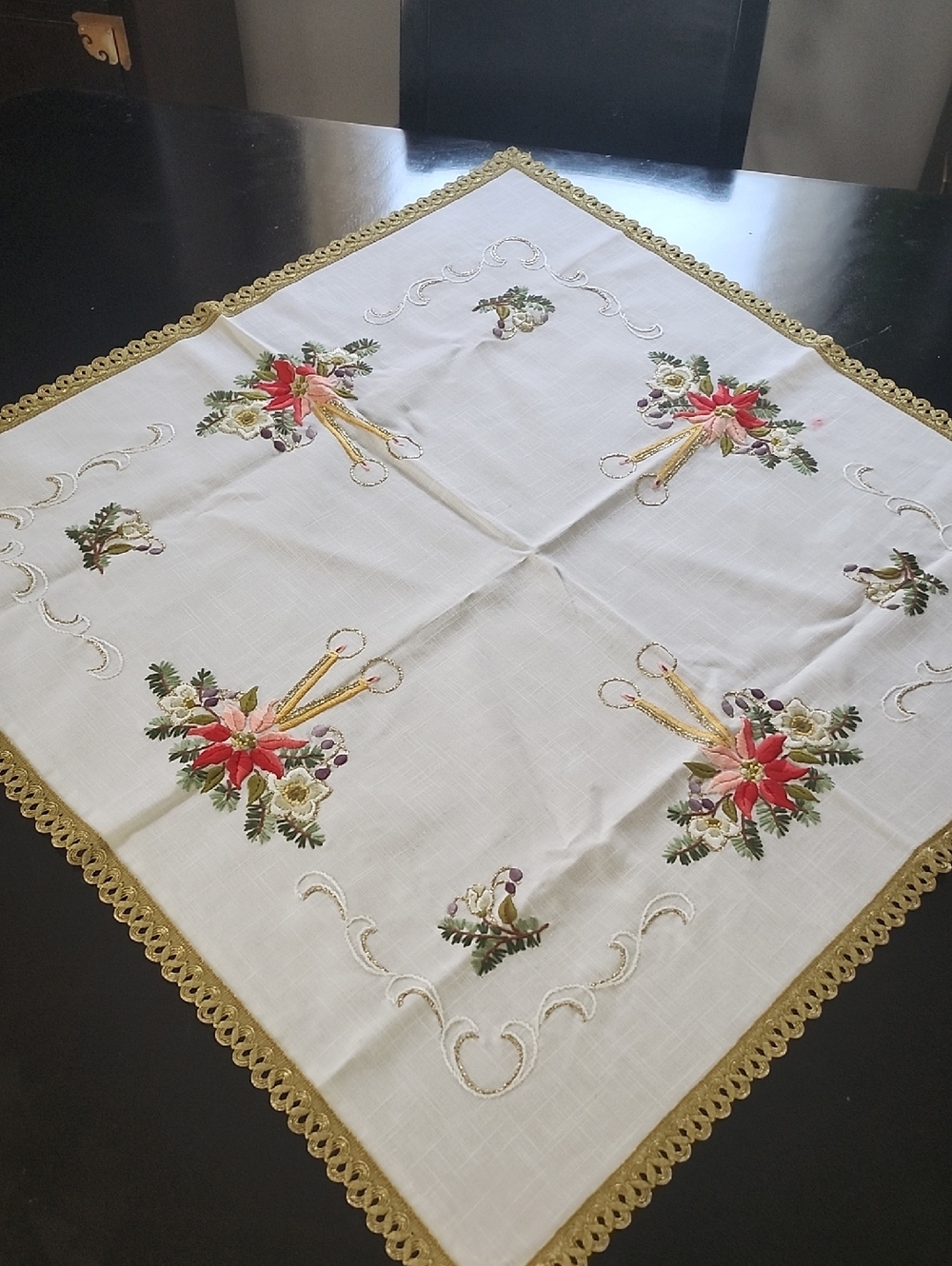 German Tablecloth - Picture 2 of 8